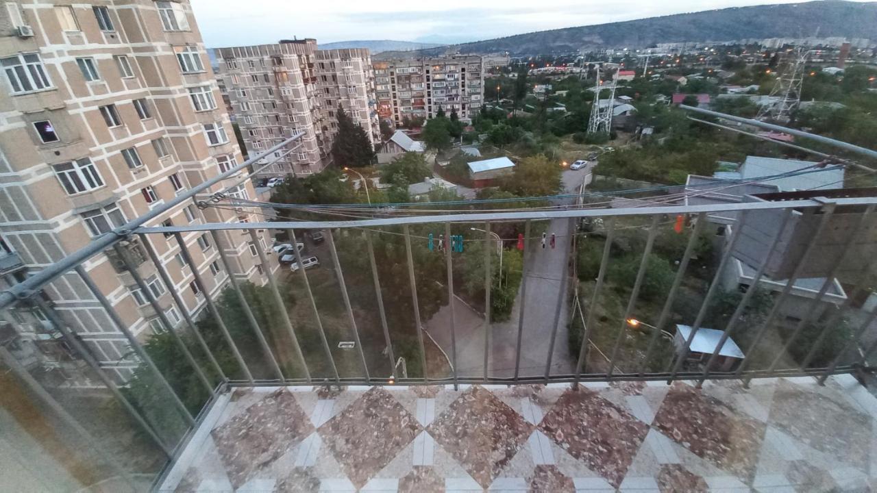 Appartamento Ng Cozy App Tbilisi Esterno foto